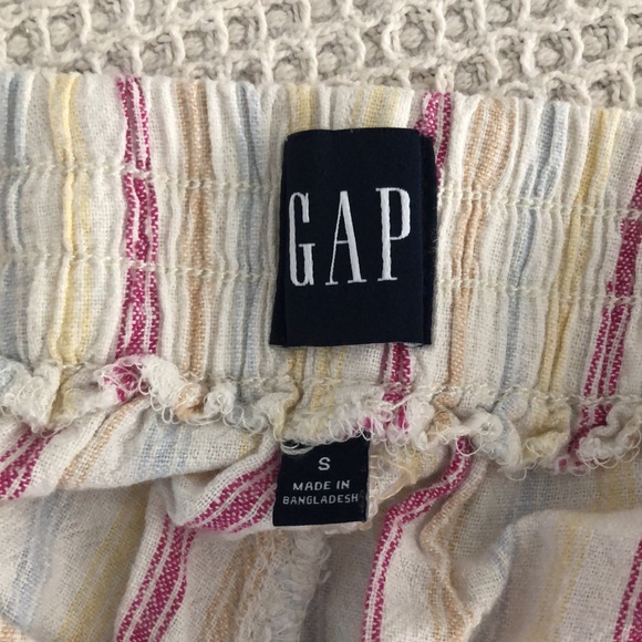 GAP Small White Striped Linen Shorts with Pockets - Picture 3 of 3